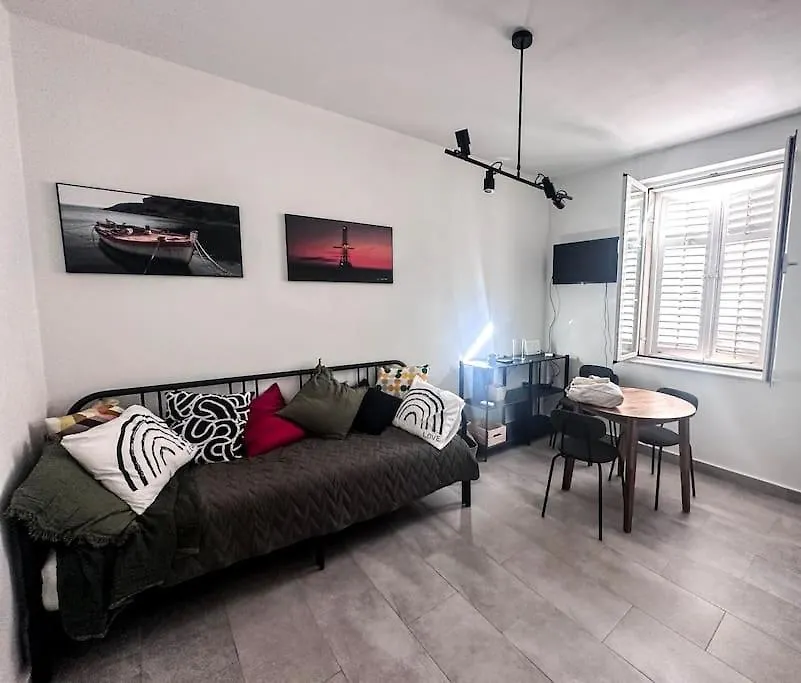 Marys Place Zadar Apartment